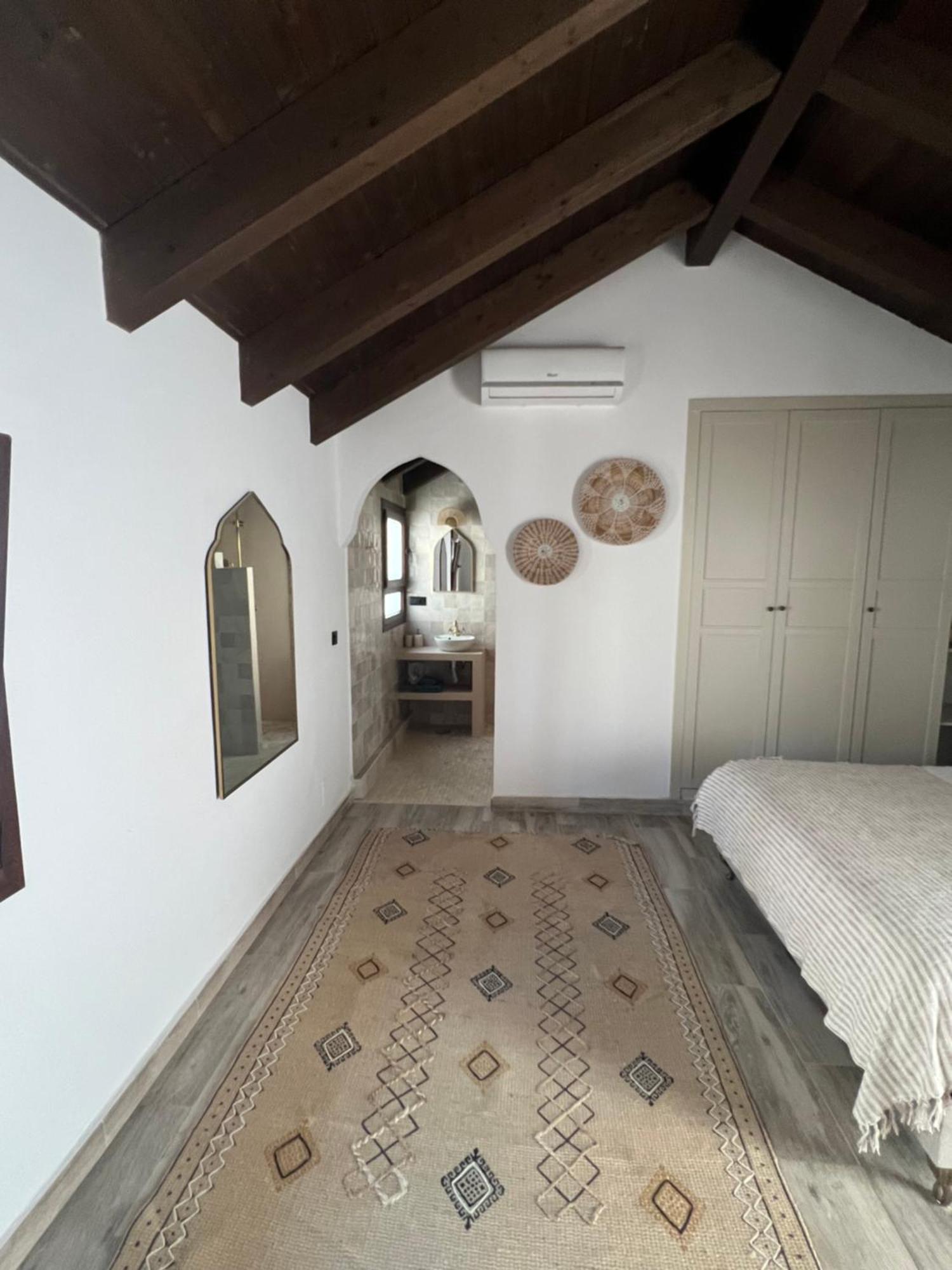 La Casa De Mama *